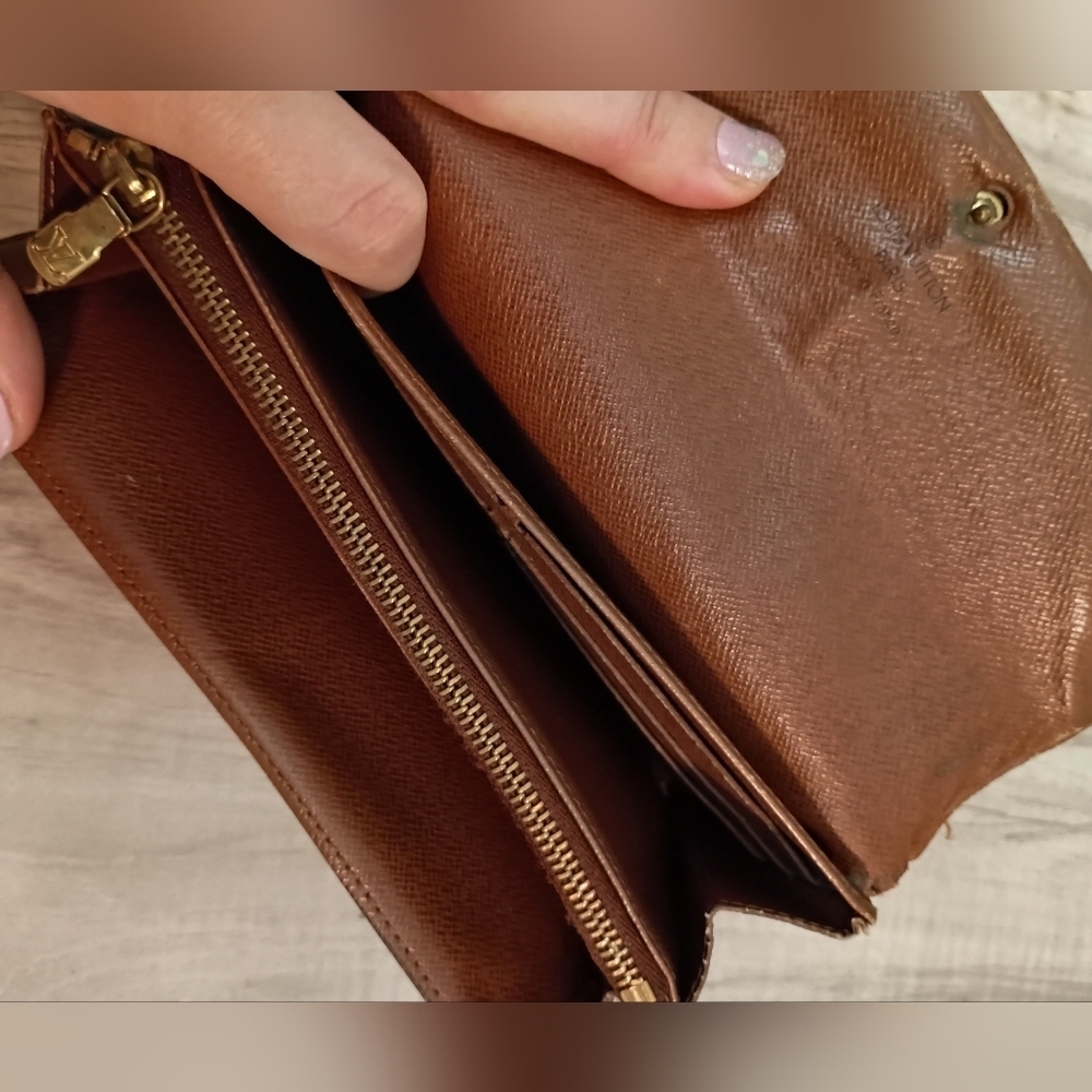 Louis Vuitton Monogram Portefeiulle Sarah LongBifold Wallet Brown - Picture 10 of 13